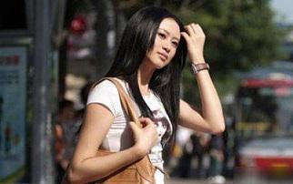 戴菲菲曾被称为“中国体坛第一美女”,甘愿退隐成为大学教师