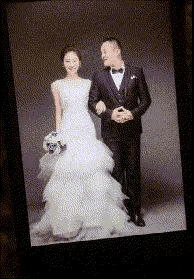 这通宵没白开啊,我能看美女打游戏一晚上