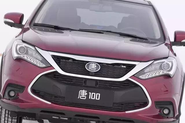 这车25万,能烧水做饭,扭矩达820牛米,三百万揽胜也要认怂