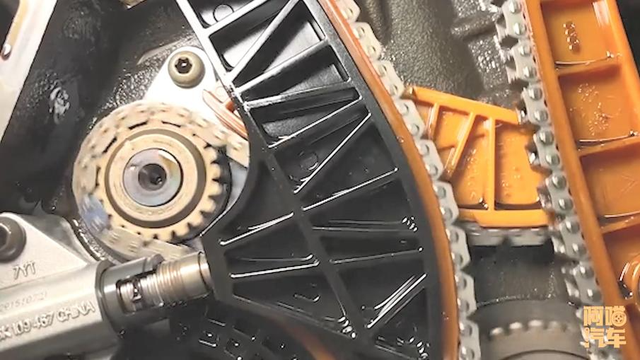 车子跑了十万公里应该做哪些保养,喵哥手把手教你,不要再被坑了