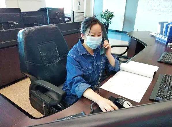 铿锵玫瑰“保电”别样红