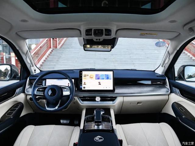 山海炮:保定“猛禽”?3.0T+9AT,带低四,它是中国皮卡天花板!