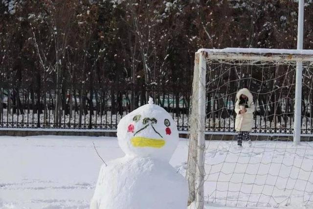 雪中的滨医,“热闹”非凡