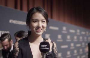 美女手表图片(名模张梓琳戴了一只不到十万的表)