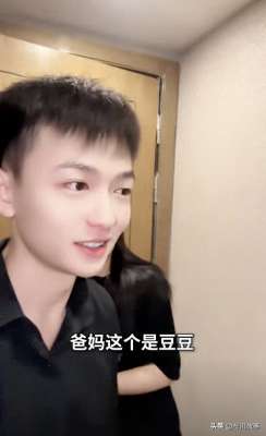 男孩见美女(单亲男孩见女方家长，竟遭如此对待，他的反击令人泪目)