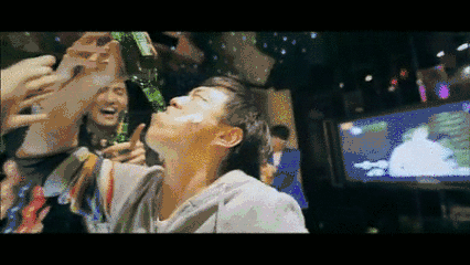 亮女网友约喝酒吃饭还撒娇,宅男脑子一热遇上蹊跷事!