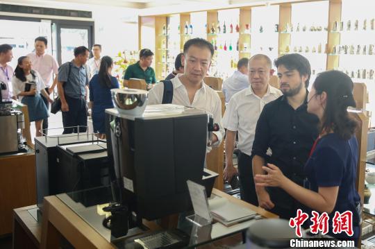 湖南高桥千亿商贸群：构建湘品高效迈入全球贸易大通道