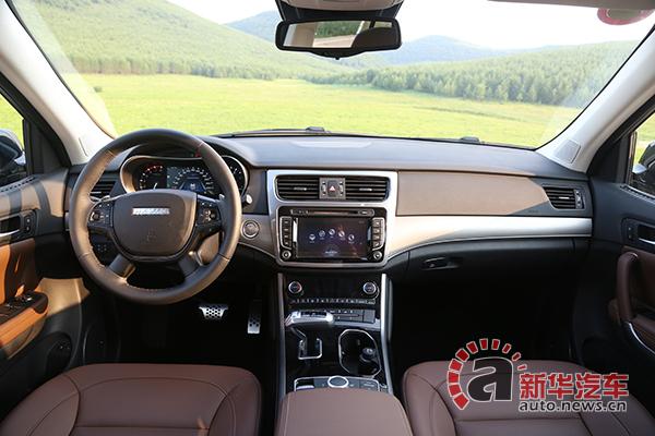 底盘扎实有韧劲儿 试驾新哈弗H8