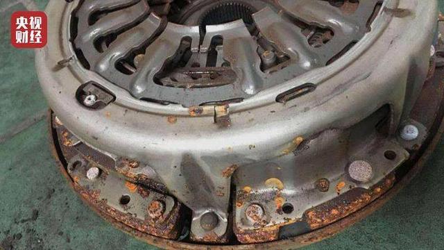 央视315丨这款福特汽车变速箱生锈内幕:设计存缺陷却坑消费者