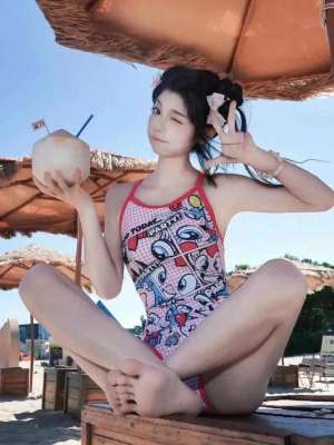 性感内衣内裤美女图片(超纯超欲美女比基尼性感泳装内衣写真精选合集)