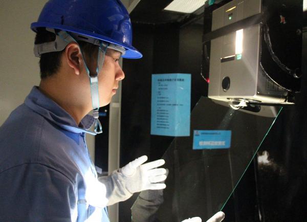 宜昌0.18毫米超薄电子玻璃成功量产