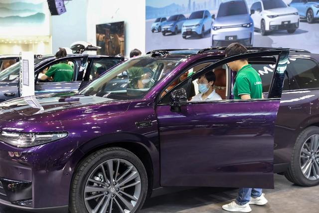 普遍亏损的汽车经销商何去何从？