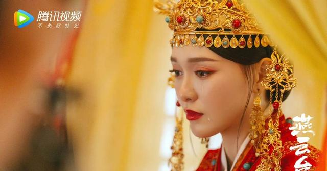 杨幂、迪丽热巴、刘亦菲这些哭得梨花带雨的美人,谁最让你动容?