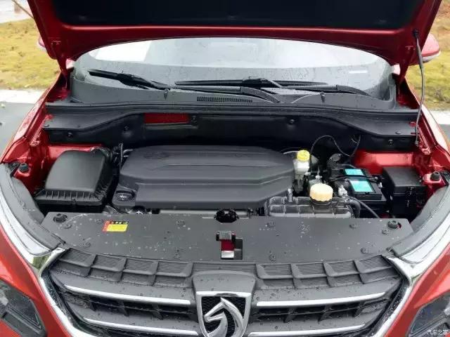 有颜值有实力只要7万的SUV，宝骏510和东南DX3选那辆？