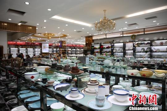 湖南高桥千亿商贸群：构建湘品高效迈入全球贸易大通道