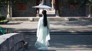 和服美女文案(中国华服日丨着我汉家衣裳，兴我礼仪之邦)