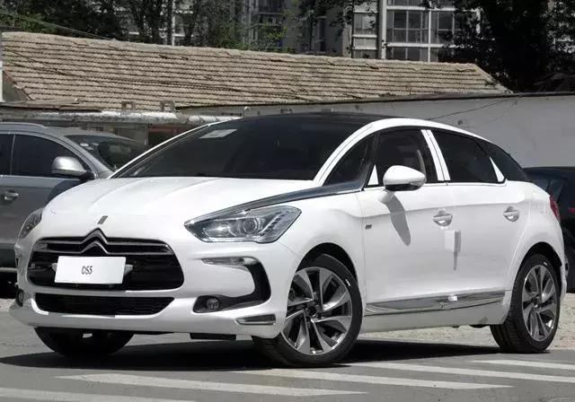 后怕!青岛男子花30万买辆“顶配”车,高速上突然油门失灵…