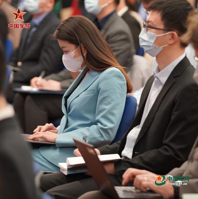 军媒观两会丨高清组图:两会“她”风采