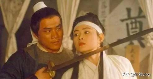 武松杀嫂子 为何要撕开她衣服?