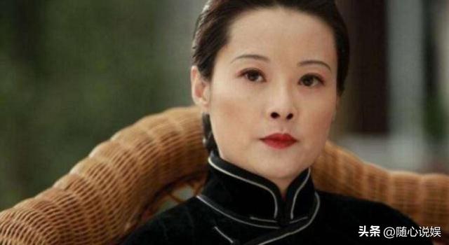 演过“宋庆龄”的16位女星，谁像国母本尊再现，谁赶鸭子上架？