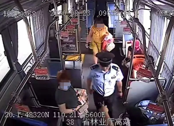 又是海口这个“女霸王”!坐公交不给钱还辱骂司机、吐口水……