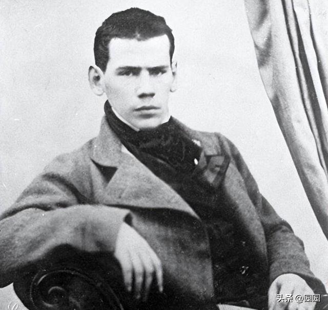 一组精彩照片:丹麦漂亮的超胖女模特,属于非洲山魈的写真镜头