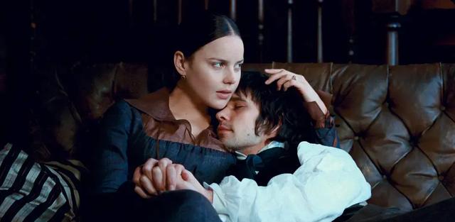 澳洲第一美女的3部R级大尺度作品分享,女主颜值爆表