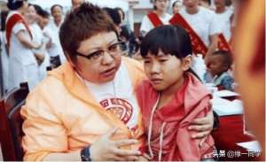 党美女(韩红年轻的时候有多美？看她20多岁时的旧照，称得上颜值党)