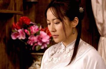 江南多美女,这4位女星,个个温婉大气,甩“网红脸”几条街