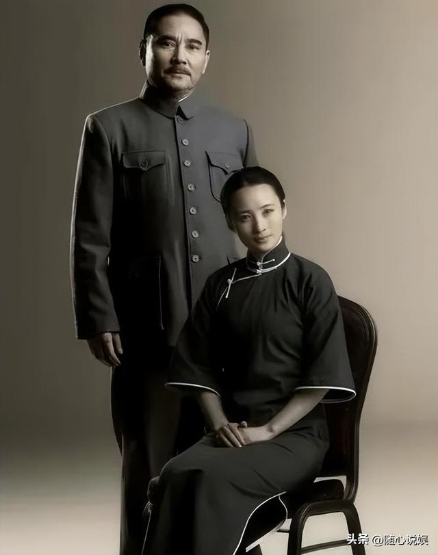 演过“宋庆龄”的16位女星，谁像国母本尊再现，谁赶鸭子上架？