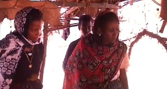 非洲大美女:已经有了五个孩子,但还是全村男人的梦中情人