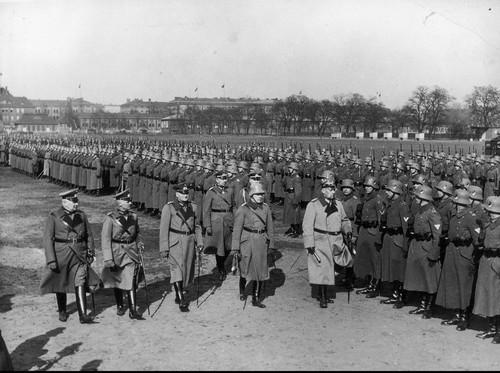 日军日记:慰安妇不服从管教,我很愤怒,用刺刀插入她的下体