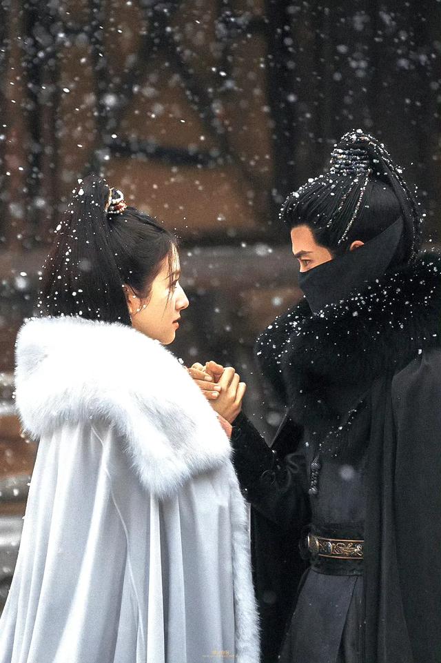 流水迢迢2:发生过亲密关系,看到卫昭的身子