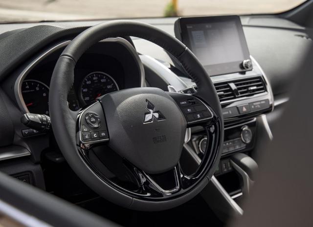 基于普通车型打造，增添红色涂装，奕歌这么改还挺好看