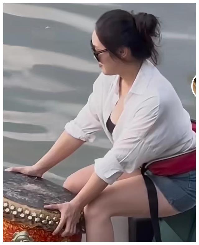 龙舟赛公然使用“美人计”,不讲武德。盘点:10大美女鼓手