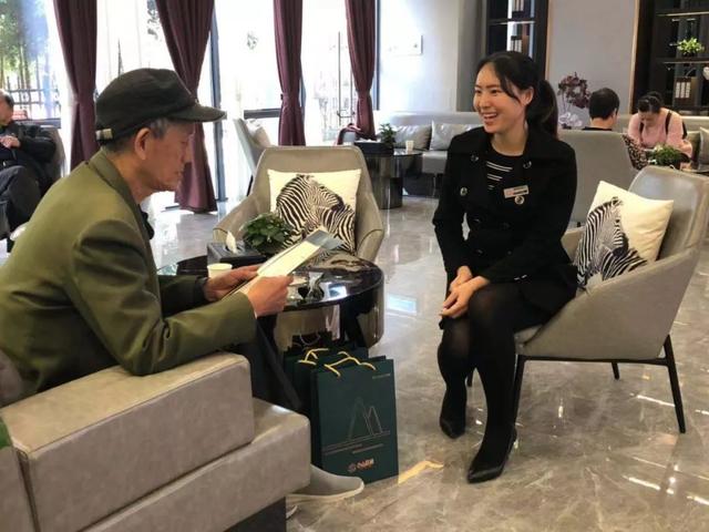 年底究竟要不要买房买车?周末来五星街再做决定!