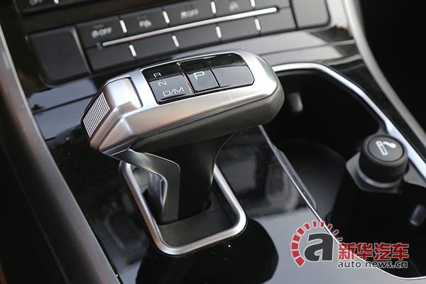 底盘扎实有韧劲儿 试驾新哈弗H8