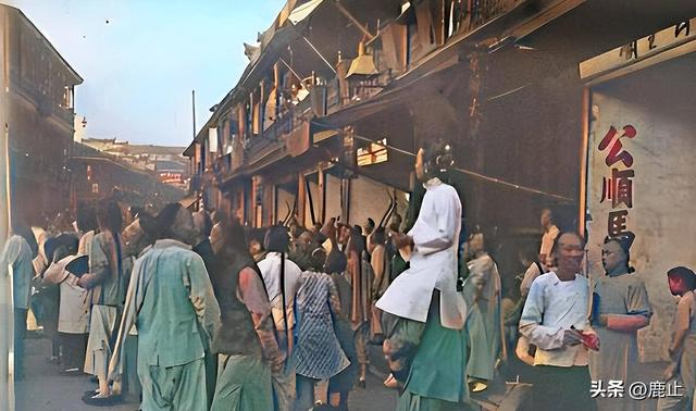 一组精彩照片:丹麦漂亮的超胖女模特,属于非洲山魈的写真镜头