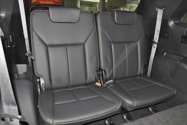 容易被忽视的一款合资七座SUV,配2.0T发动机!静态解析起亚KX7