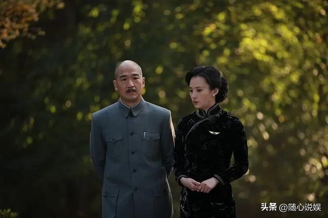 演过“宋庆龄”的16位女星，谁像国母本尊再现，谁赶鸭子上架？