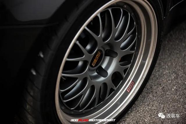 一套避震就要5万多,全身狠货的宝马M3 F80惹不起