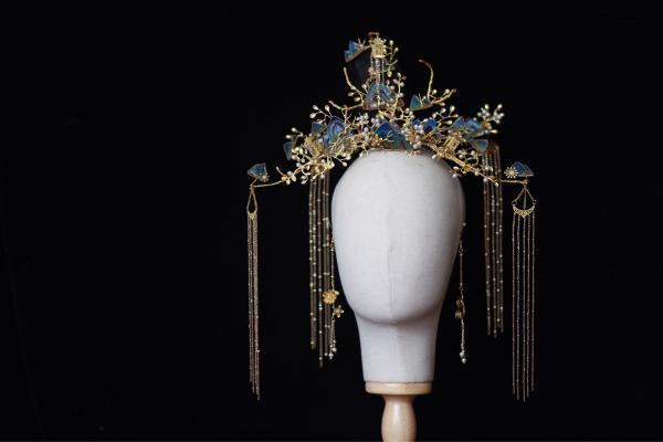 68个易拉罐仿苗族头饰、用一年还原《清平乐》珠冠,B站UP主靠手艺上热搜