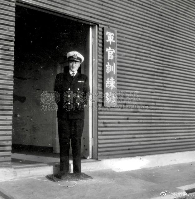 日本侵华施暴照:图6日军随军记者镜头里面的苏州姑娘