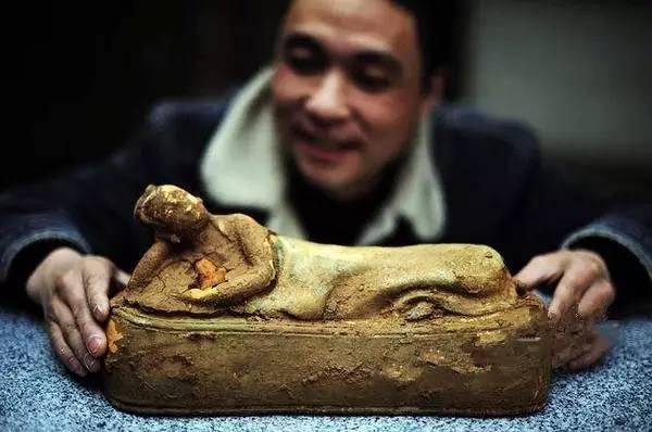 壹闻:古墓里发现南宋时期“小美女” 姿态仪容栩栩如生