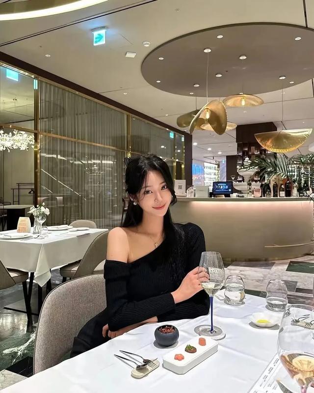 韩国绝美网红,颜值天花板,理想女友类型!!