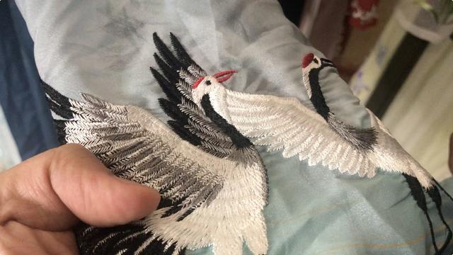 曹县汉服“创业”记:一年卖出19亿,平价、转型与原创梦想