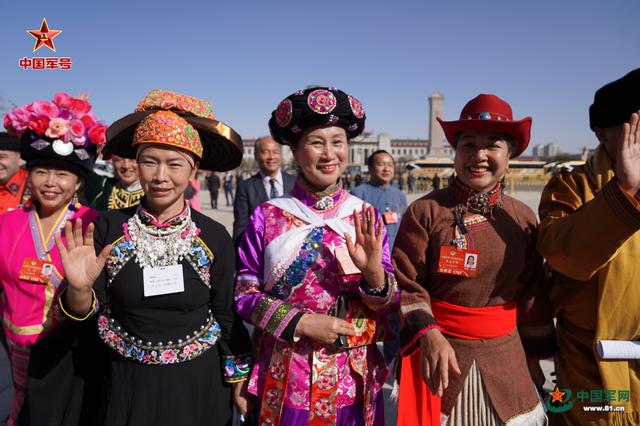 军媒观两会丨高清组图:两会“她”风采