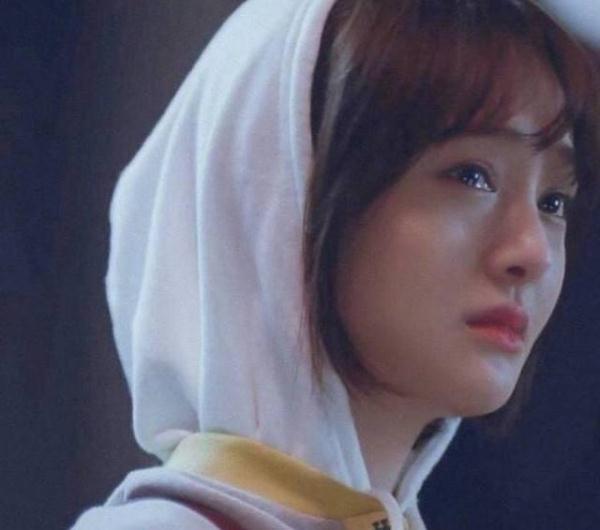 九位女星哭戏,杨幂唯美,赵丽颖真实,最后一位经典