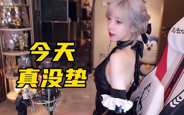 盘点4位身材变化“巨大”的美女网红，颜值超高腿还长