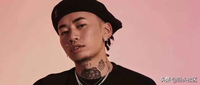 马思唯被封禁的作品回归?众人狂欢后发现只是昙花一现